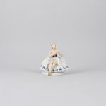 1121 1042 Figurin